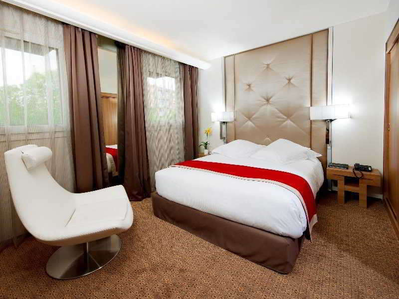 Hôtel Mermoz Toulouse Kamer foto